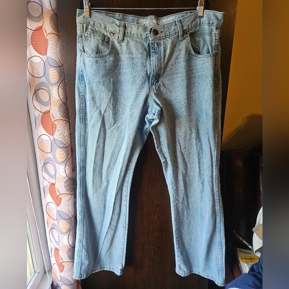 Men's Wrangler Retro Light Blue Bootcut Jeans Size 38 X 32